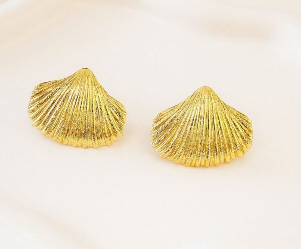 Boucles coquillage