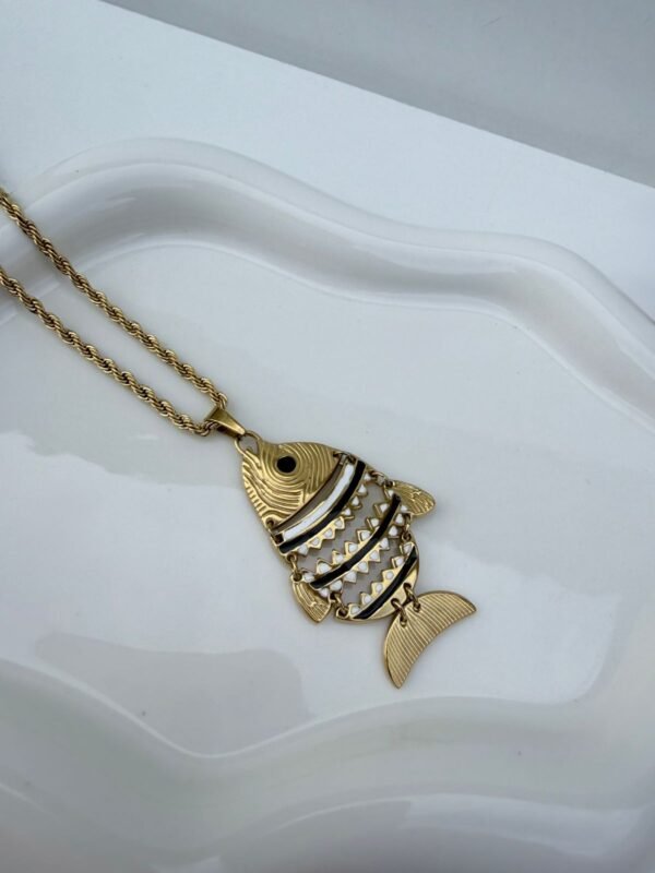 WhatsApp Image 2026-05-23 at 12.40.57 AM Collier poisson B