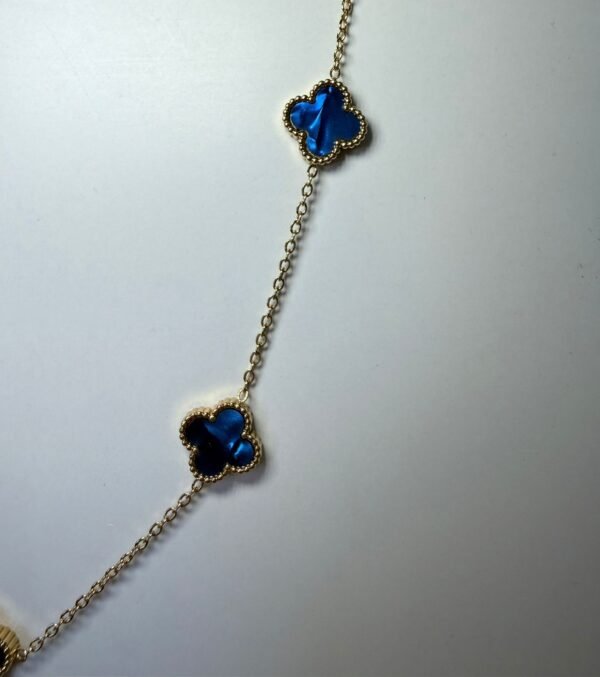 collier trèfles bleus dorés