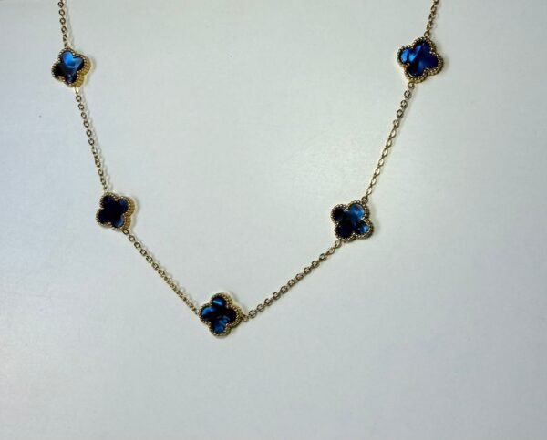 collier trèfles bleus dorés